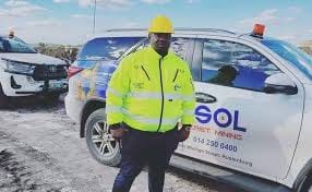 Mining Boss Gifts Luxury Cars to Loyal Early Friends