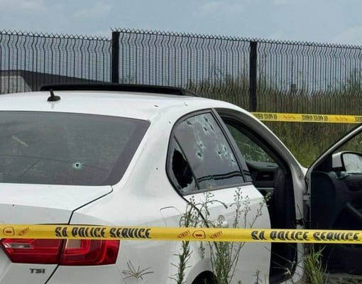 Two suspected courier robbers killed in shootout on R25 in Kempton Park