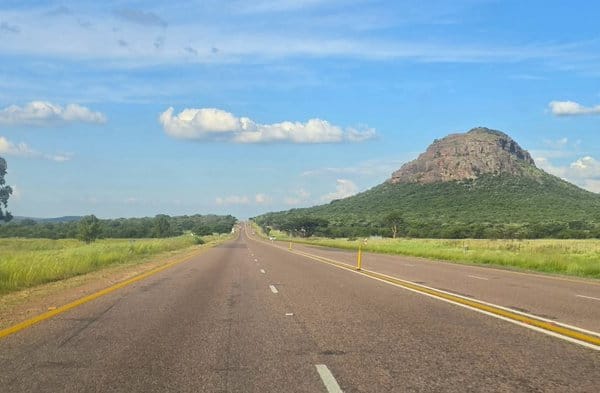 Driver Arrested for Speeding at 186km/h on N1 Near Settlers