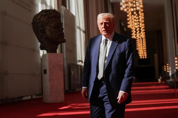 Trump Endorses Lone Gunman Theory in JFK Assassination, But Hints at Accomplices