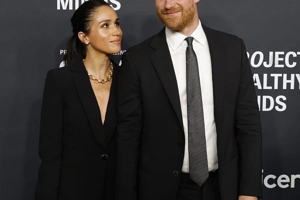 A Night of Recognition: Prince Harry and Meghan Markle Honored as Humanitarians of the Year at Star-Studded Mental Health Gala