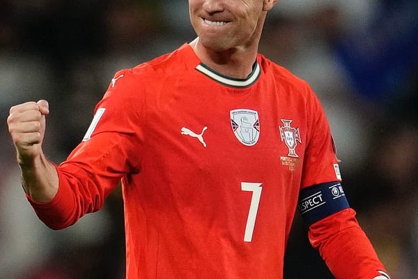 A Night of Bittersweet Glory: Ronaldo Breaks World Cup Qualifying Record in Portugal’s Stalemate with Hungary