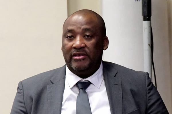 Minister McKenzie Wields the Pen: Formal Letters to SAFA and FIFA Signal Unprecedented Government Scrutiny