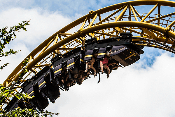 Thrill Ride to Heart-Stop: Gold Reef City’s “Golden Loop” Roller Coaster Experiences Brake Failure