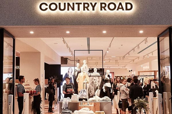 Analysts: Woolworths Shareholders Getting Its Fashion and Australian Businesses for ‘Free’