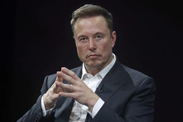 Unprecedented Endorsement: Tesla Shareholders Grant Elon Musk a Historic $1 Trillion Pay Package