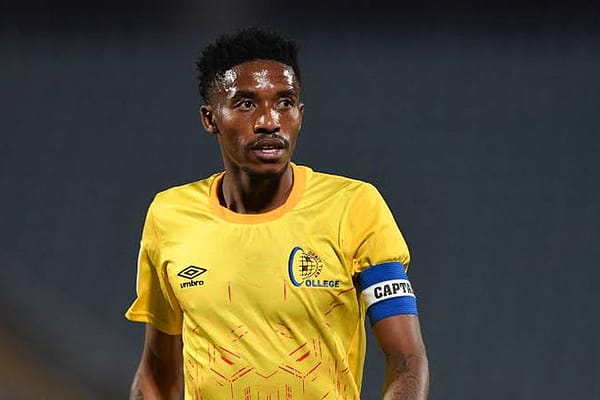 Moroccan Giants Raja Casablanca Weigh Permanent Move for Orlando Pirates Winger Monnapule Saleng