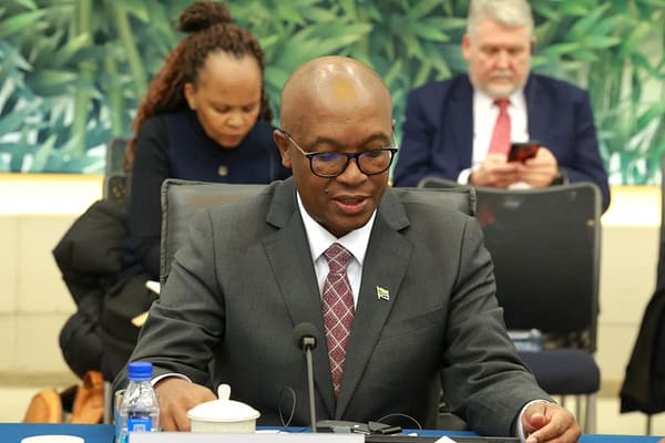 Minister Parks Tau Leads South African Delegation to Joint Economic Trade Commission in China