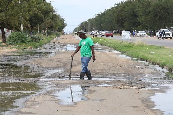 Multibillion-Rand Sewage Plant Disconnected, Town Endures Foul Smell-Environmental Crisis as Welkom’s Wastewater Plant Stops Operating