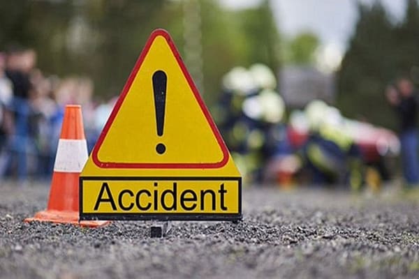 Crash Between Bus and Car Under Investigation on N6 in Eastern Cape