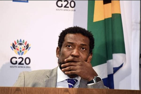 Manamela Puts Struggling NSFAS Under Administration