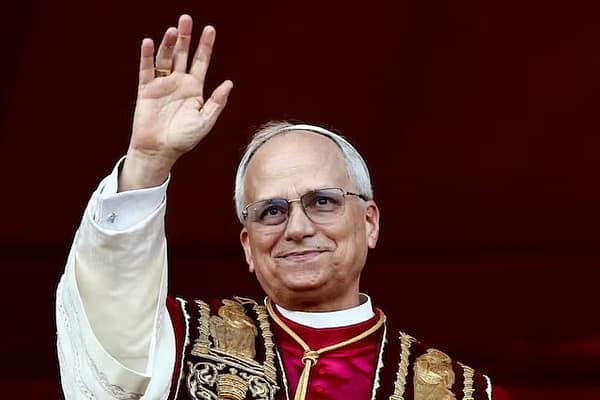 Pope Leo XIV Urges World Leaders to Reject Divisive Politics in Powerful Spain Speech