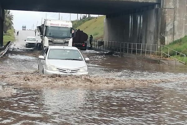 Schools Closed in Nelson Mandela Metro as Heavy Rains Raise Flood Risk
