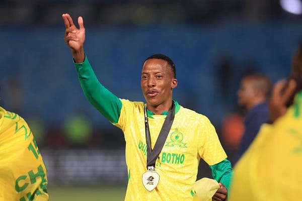 Sundowns Defender Divine Lunga Dodges Bullets in Hillbrow Chase