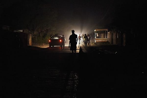Zimbabwe Restores Power After Nationwide Blackout